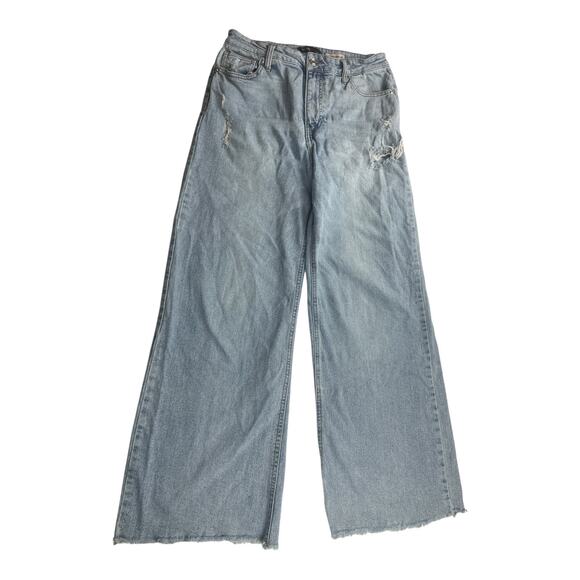 BCBGeneration High Rise Wide Leg 11/30 Juniors Light Wash Jeans Retro - Picture 1 of 7